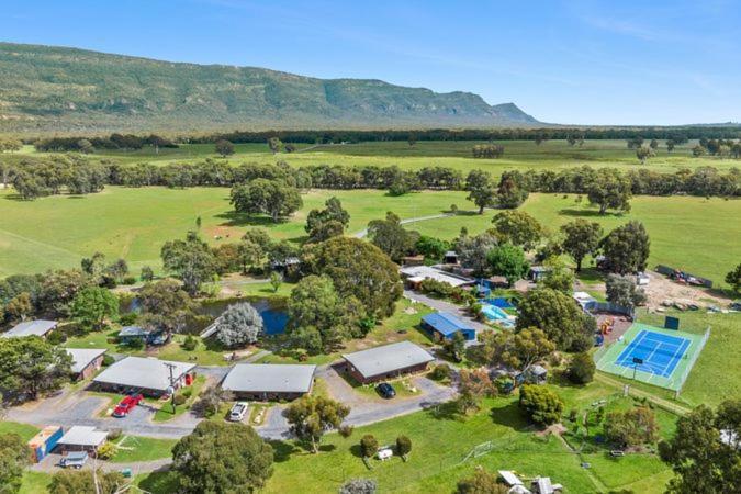 Halls Haven Holiday Units Halls Gap Esterno foto
